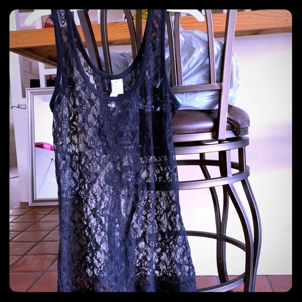 Lacey top